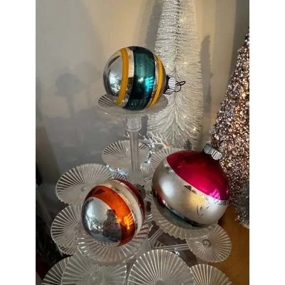 3 striped vintage Christmas ornaments, glass Christmas balls - Picture 4 of 4